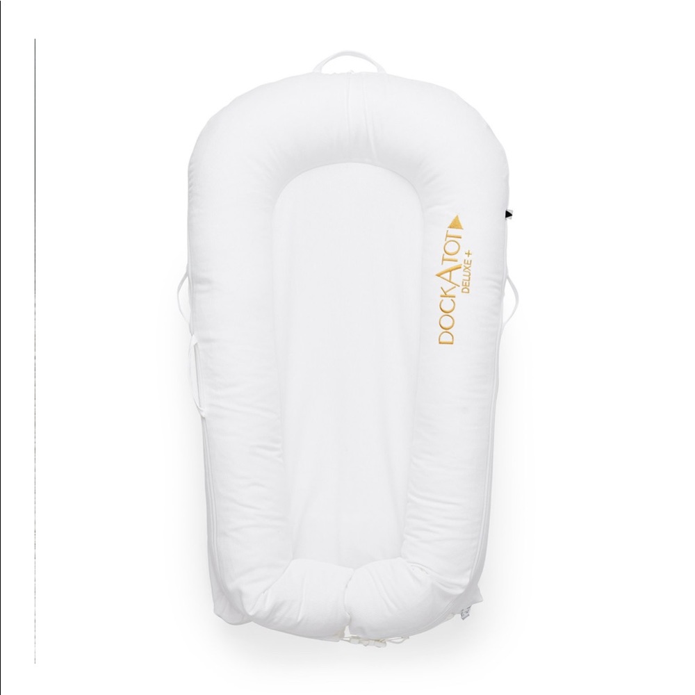 DockATot Deluxe+ in Pristine White